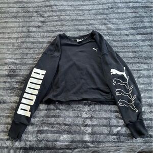Puma Women’s Small black long sleeved cropped sweater with graphics